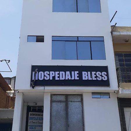 Hospedaje Bless Trujillo Exteriér fotografie